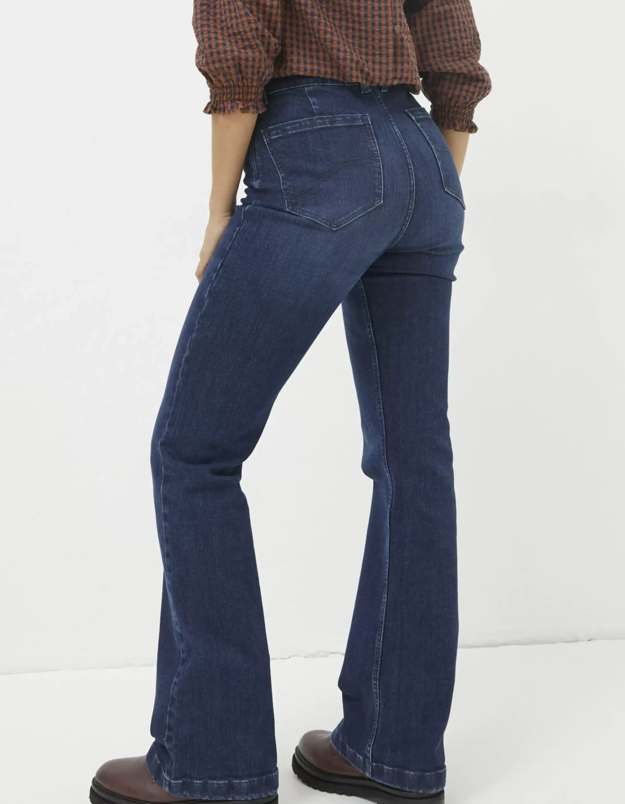 Fly Flare Jeans